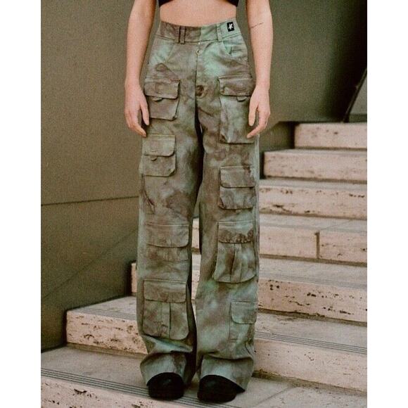 Astra Kidani OVERSIZED POCKET CARGO PANTS GREY GREEN MOSS SZ M Unisex Read More